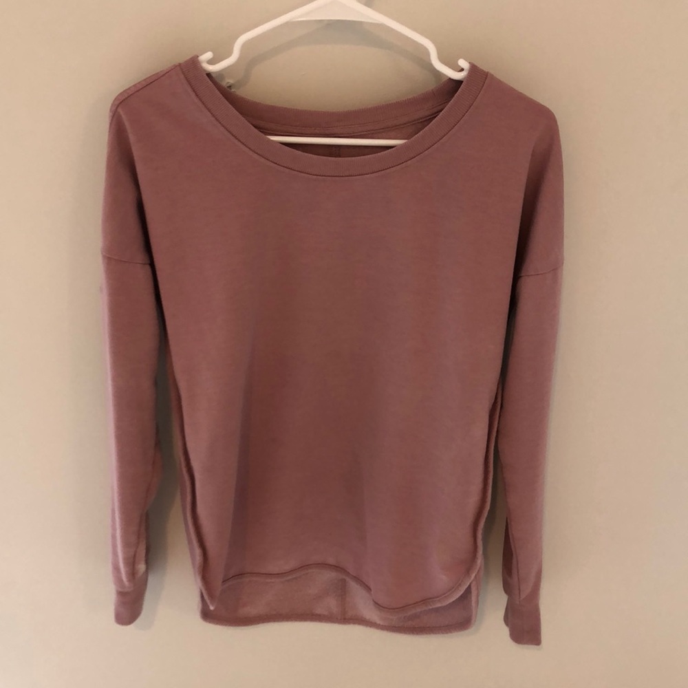 Women’s dusty pink sweatshirt
